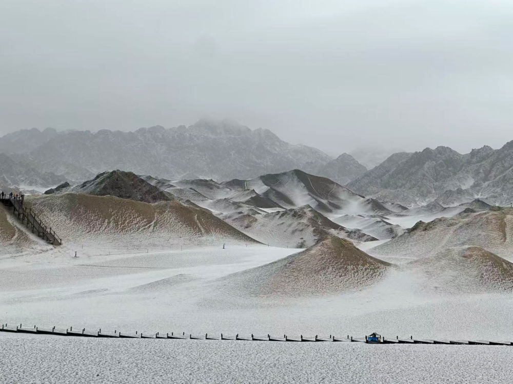 情暖初春迎客來(lái)——青海黑獨(dú)山景區(qū)錯(cuò)峰游觀察