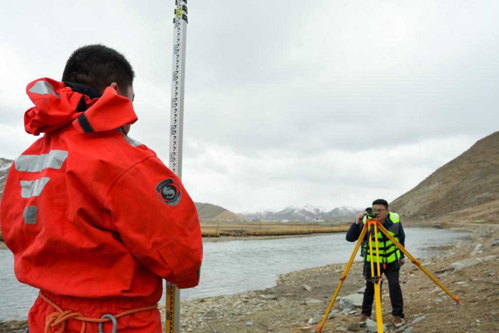 “把脈”源頭——三代水文人守護(hù)江源水文站70年